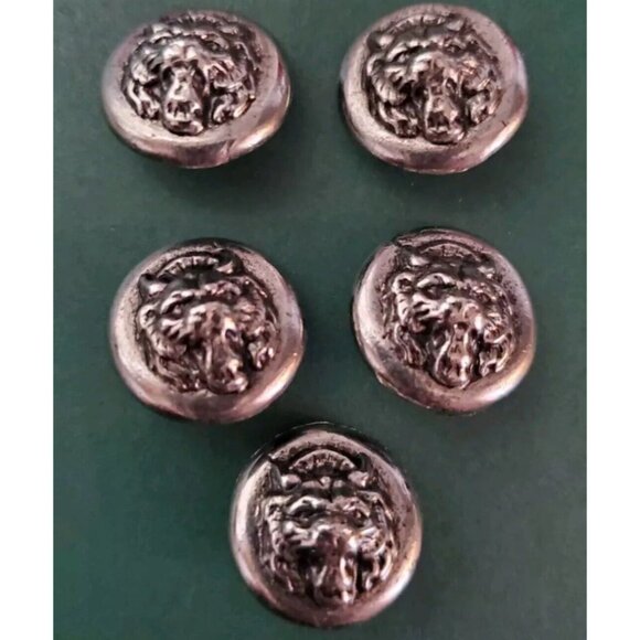 Vintage Lion Head Silvertone One Metal 3/4" Button Good Quality Heavy - Picture 3 of 8